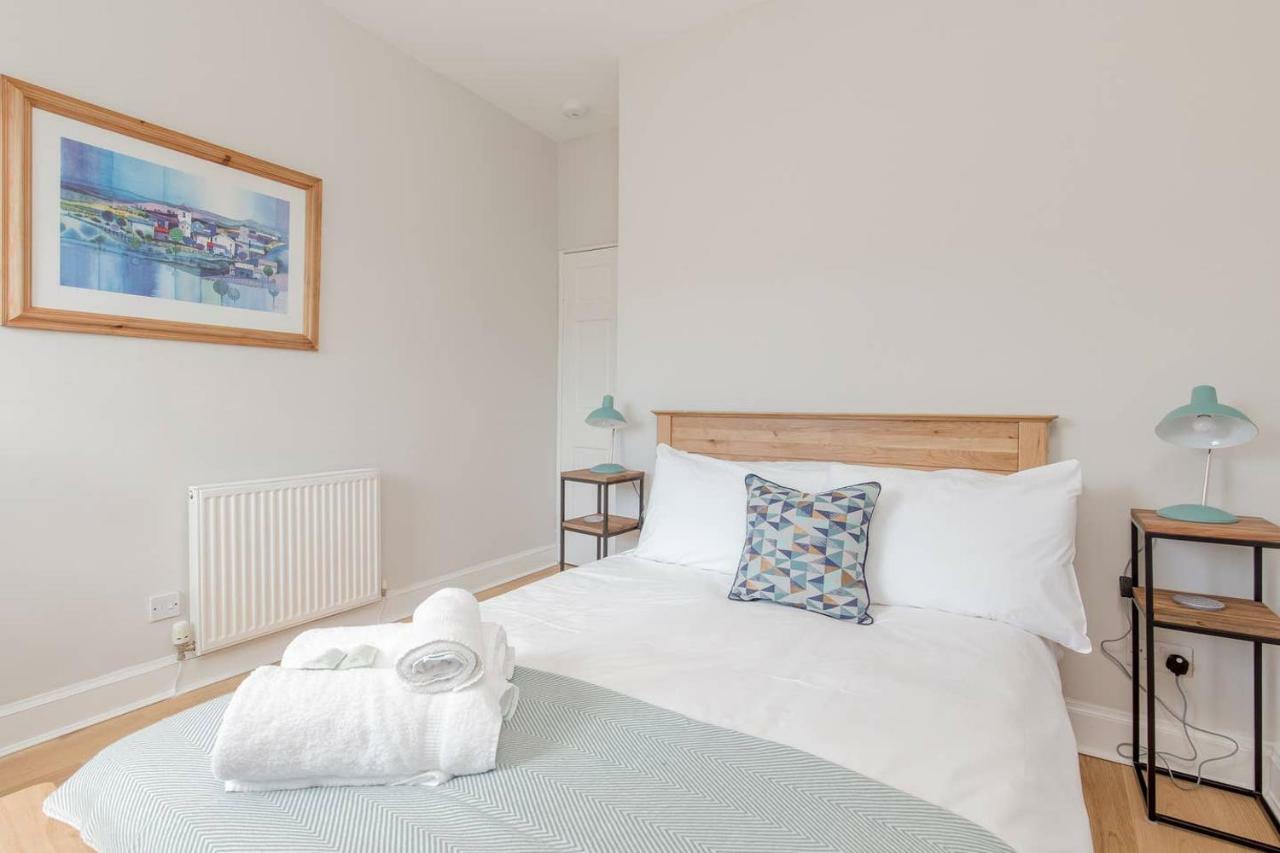Altido Elegant Georgian 2-Bedrm Apt In Heart Of Old Town Apartment Edinburgh Exterior foto